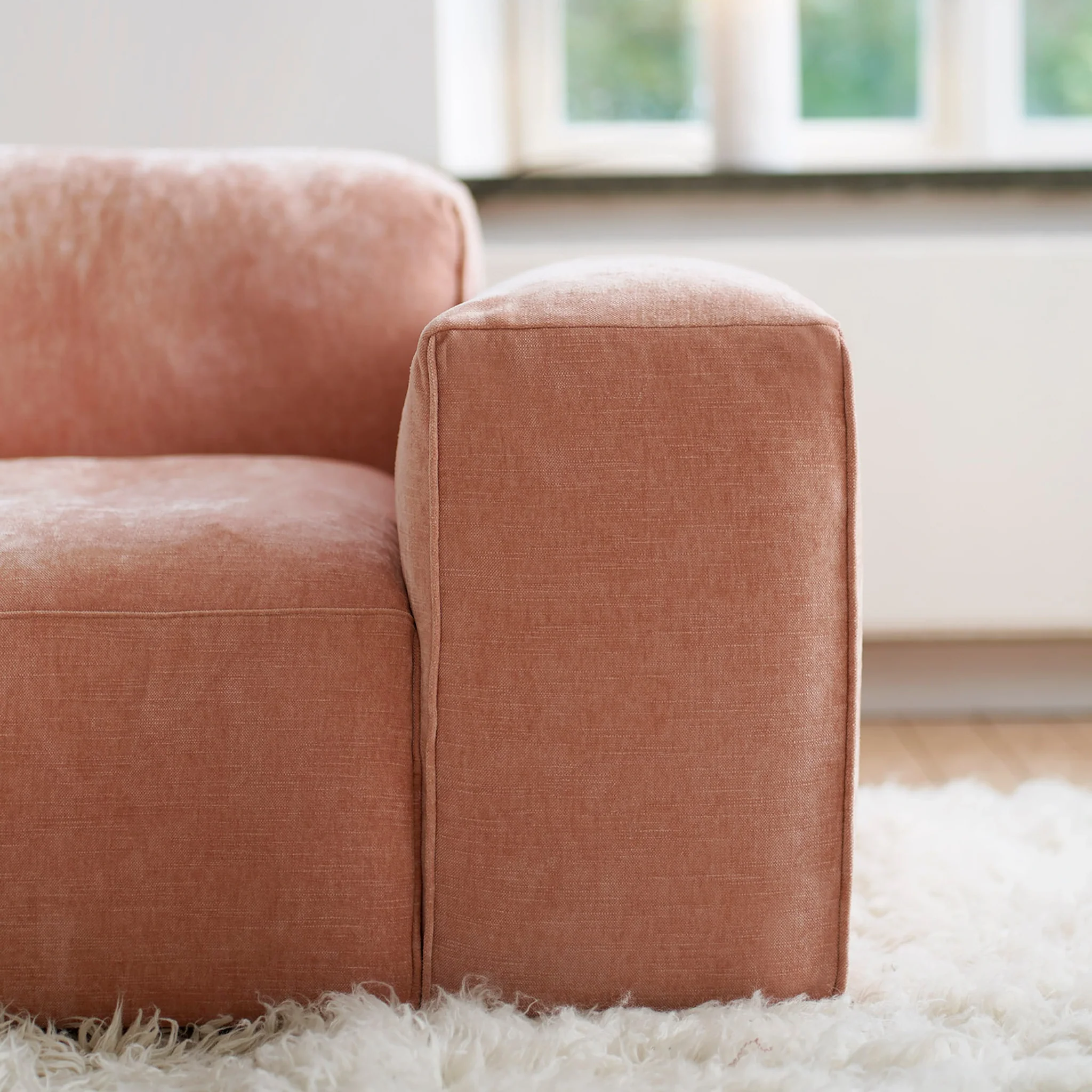 EDDA Sofa - Image 3