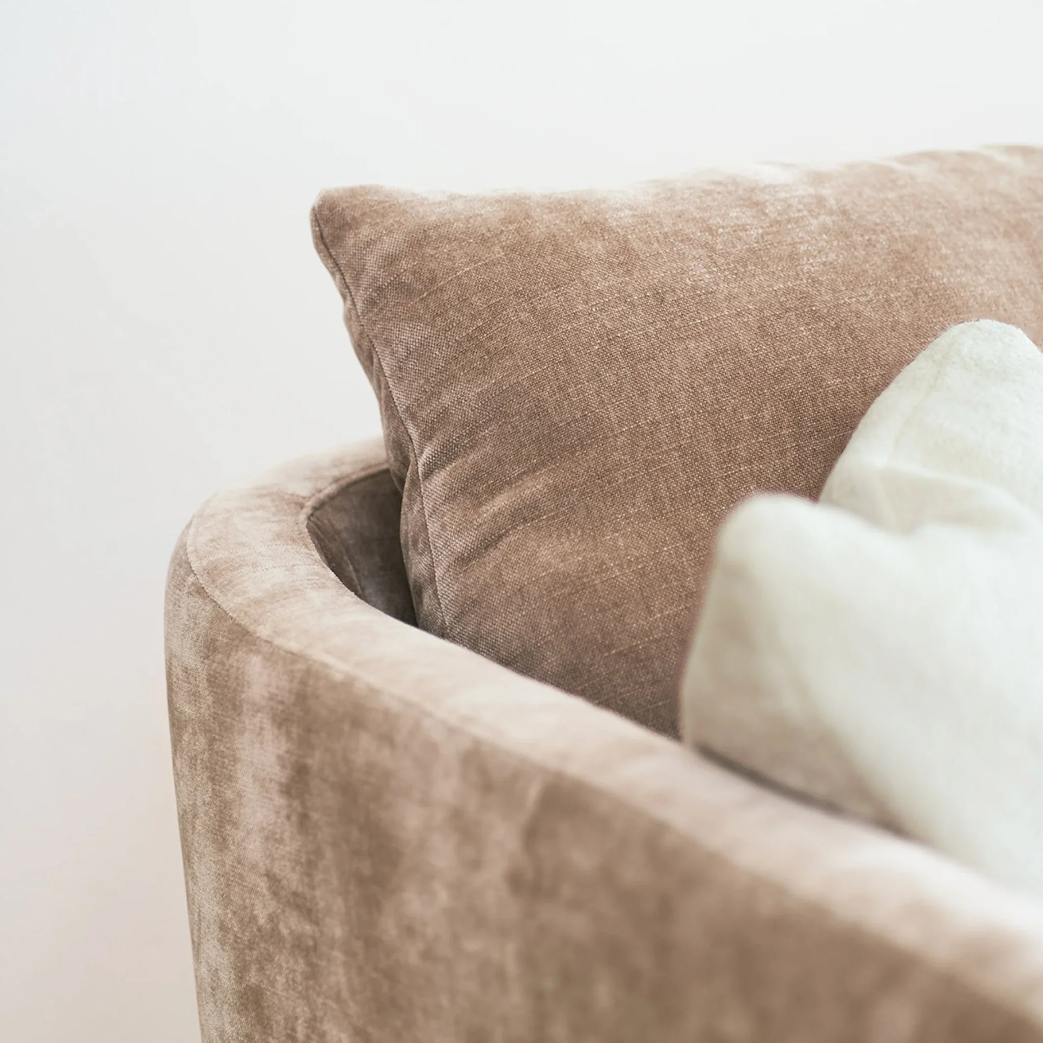 JENNY Sofa - Image 5