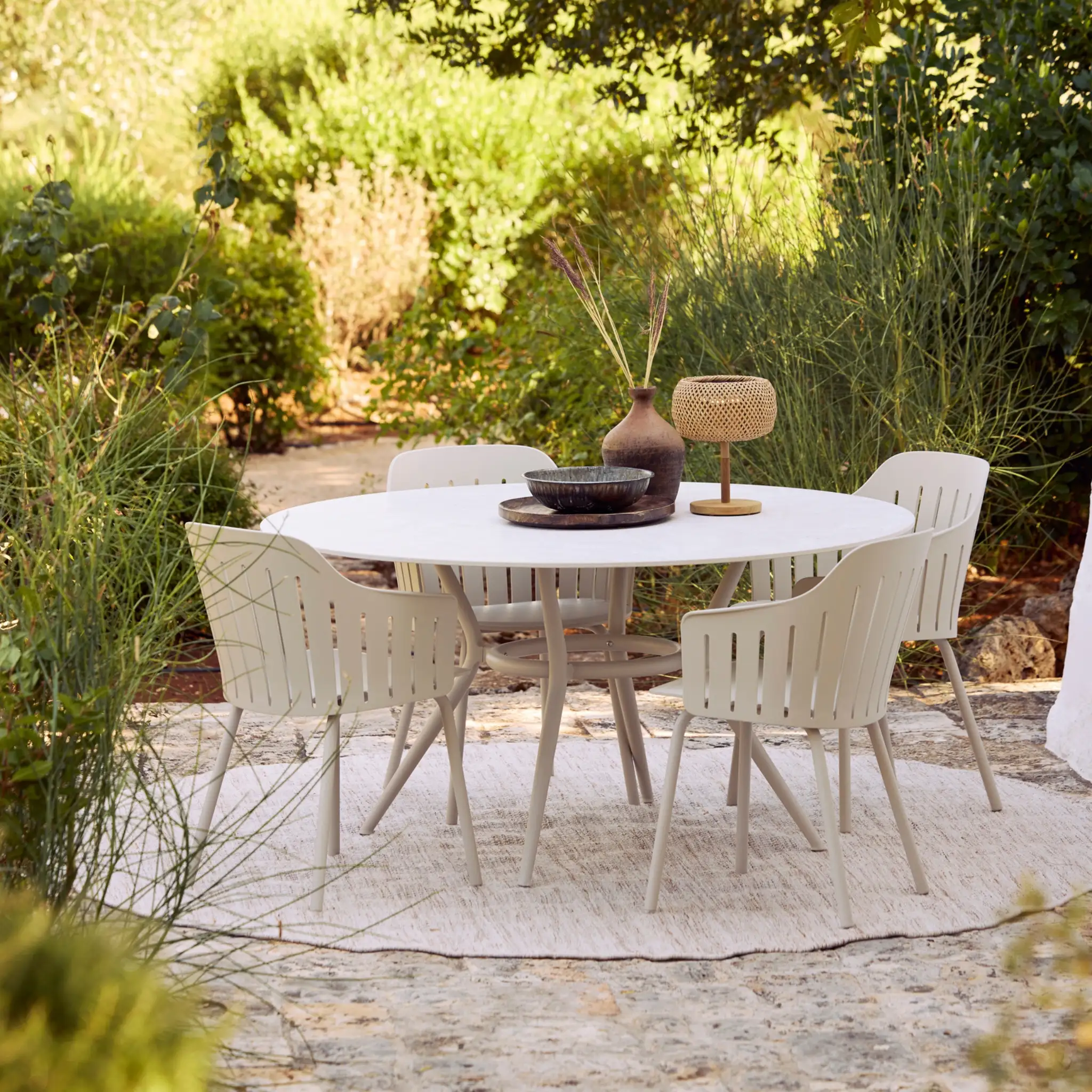 JOY Round Outdoor Table - Aluminium with Ceramic or Teak Top - Image 6