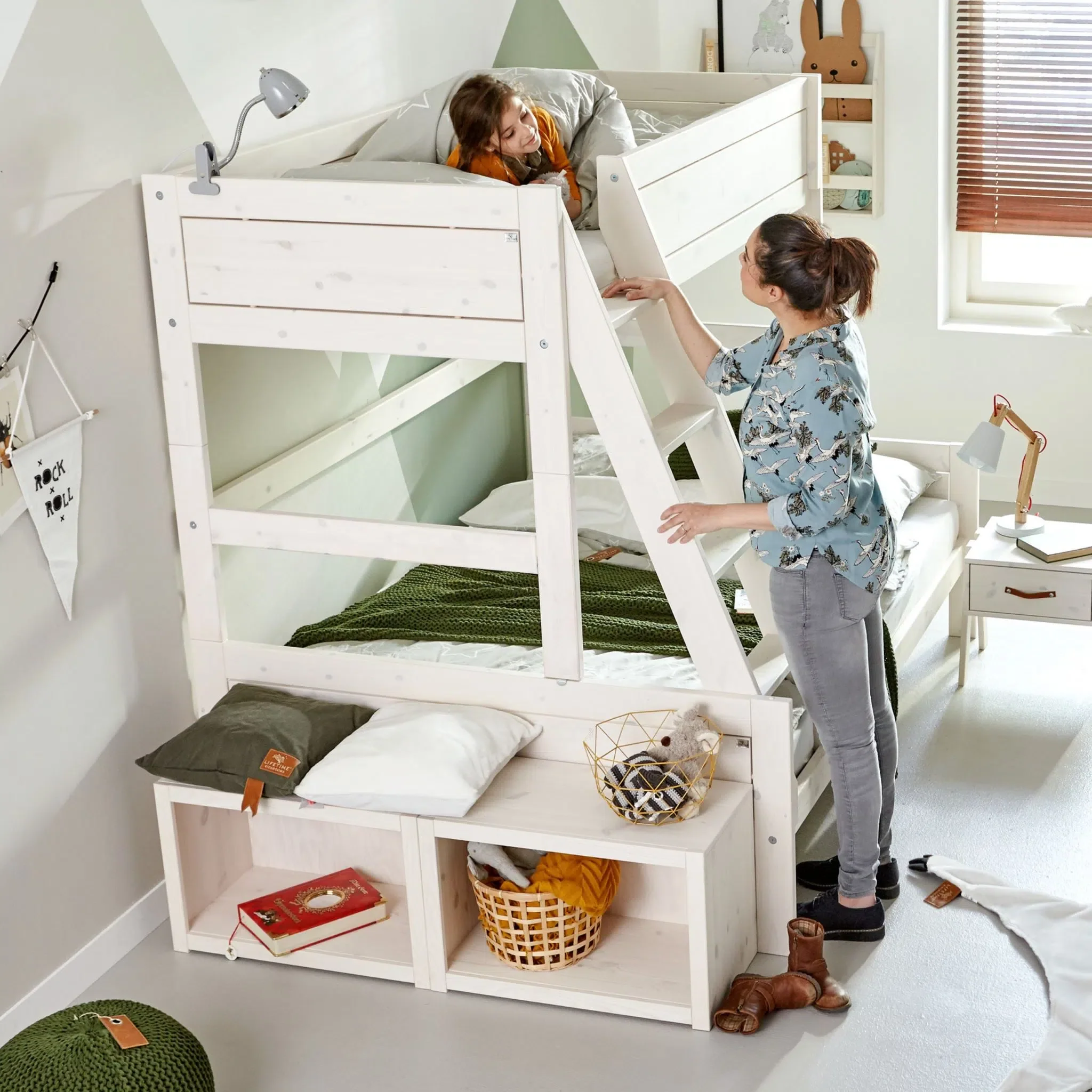 Modular Bookcases and Storage Units - Image 3