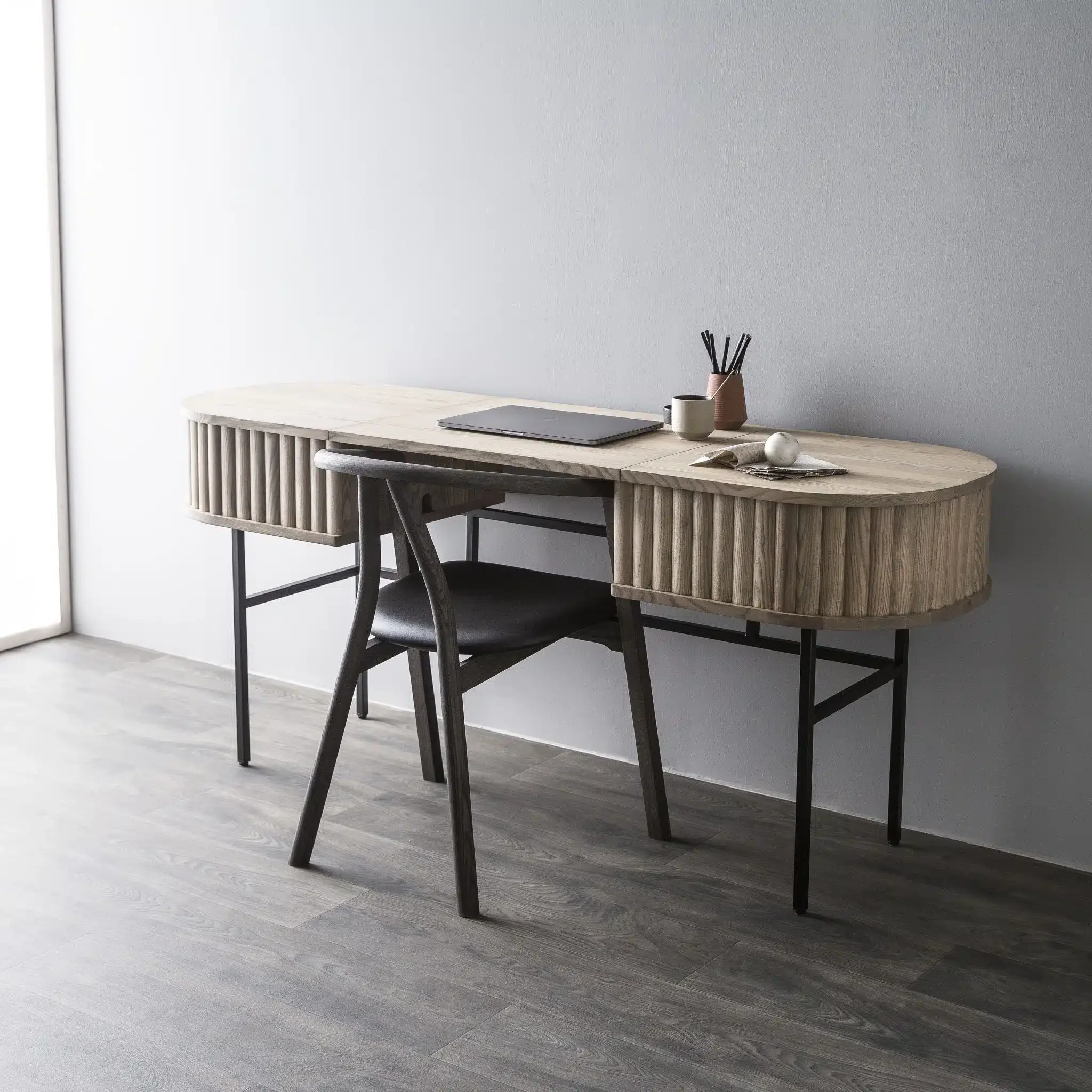 VELVET Desk - Image 4